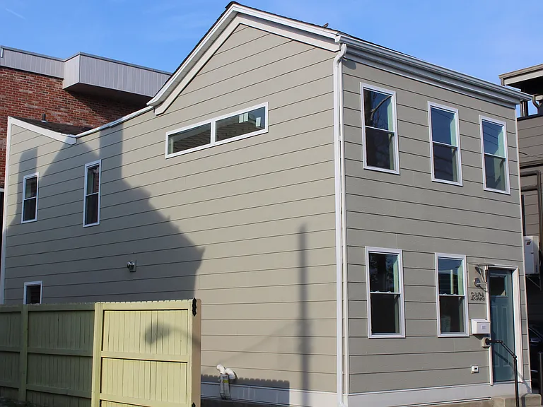 2606 Larkins Way — Photo 22