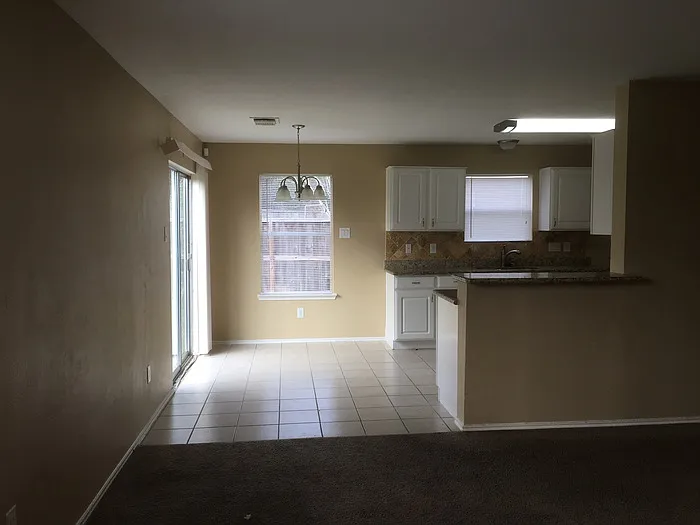 Building Photo - 8402 Storm Creek Ct