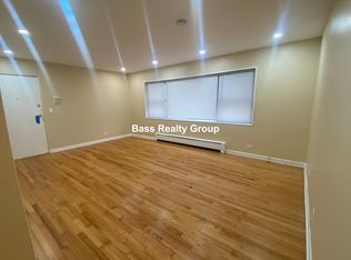 501 N Sheridan Rd #B3, Evanston, IL 60202