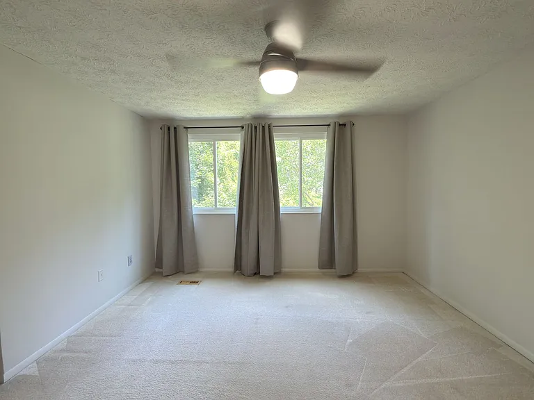 5519 Inverness Woods Ct — Photo 15