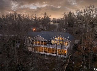 381 Lake Shore Dr S #D, Goreville, IL 62939