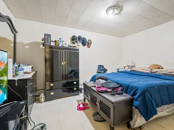 48 Vansiclen Avenue image 23 of 27