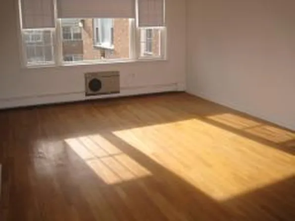 565 Grove St #C016, Clifton, NJ 07011