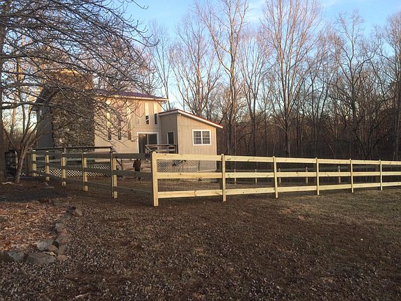 Fenced in area in front yard