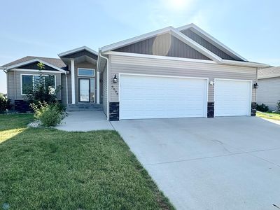 6002 66th St S, Fargo, ND, 58104