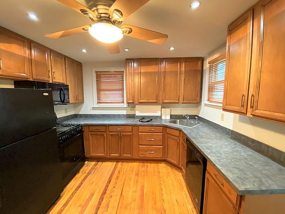 5th image of 5240 Dewey Ave