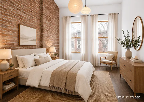 Bedroom, photo 1