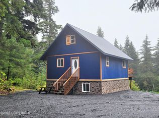 31864 Maximilian Ct, Seward, AK 99664
