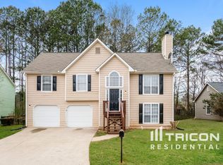 1573 Dillard Rd, Stone Mountain, GA 30088