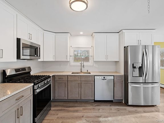 2nd image of 476 Coldenham Road