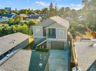 1576 53rd St #3, Sacramento, CA 95819