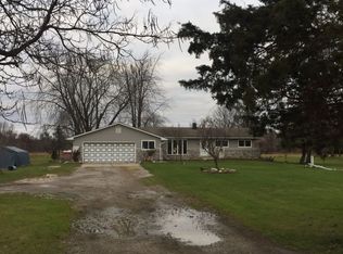 5876 Shea Rd, Cottrellville, MI 48039