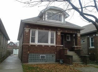 2422 Scoville Ave, Berwyn, IL 60402
