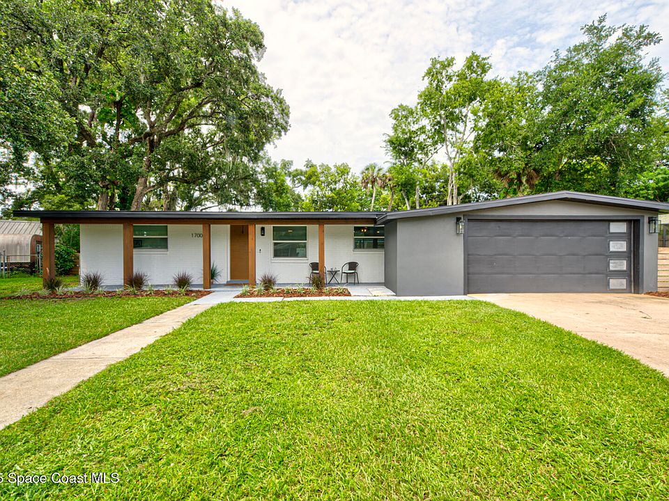 1st image of 1700 N Lilac Cir