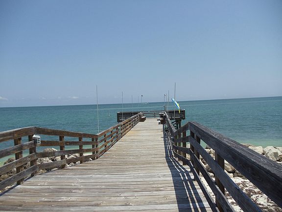 3rd image of 201 E Ocean Dr Unit 211
