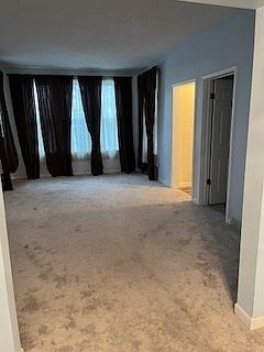 4th image of 5635 W Waveland Ave