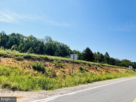 2nd image of 10918 Buggs Island Rd