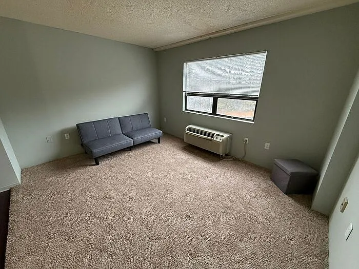 4700 Westgrove St #403 — Photo 9