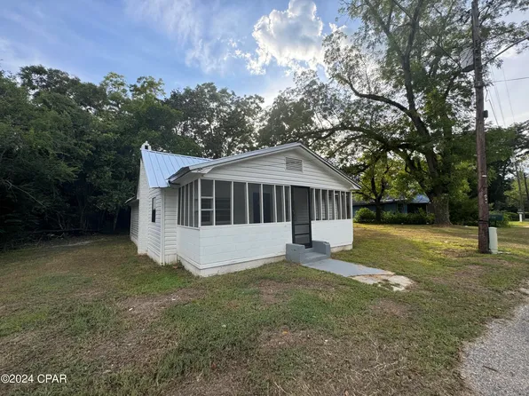 987 Hope Ave, Graceville, FL 32440