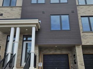 18 Reid Ave N, Hamilton, ON L8H 1C2