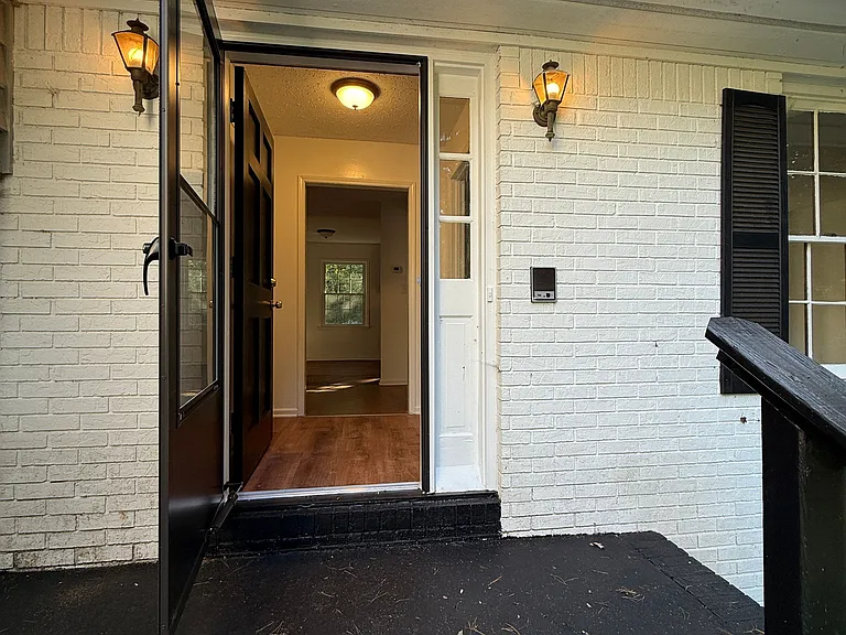 3 Stonewood Ct — Photo 1