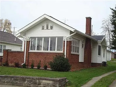 1921 13th St photo 1