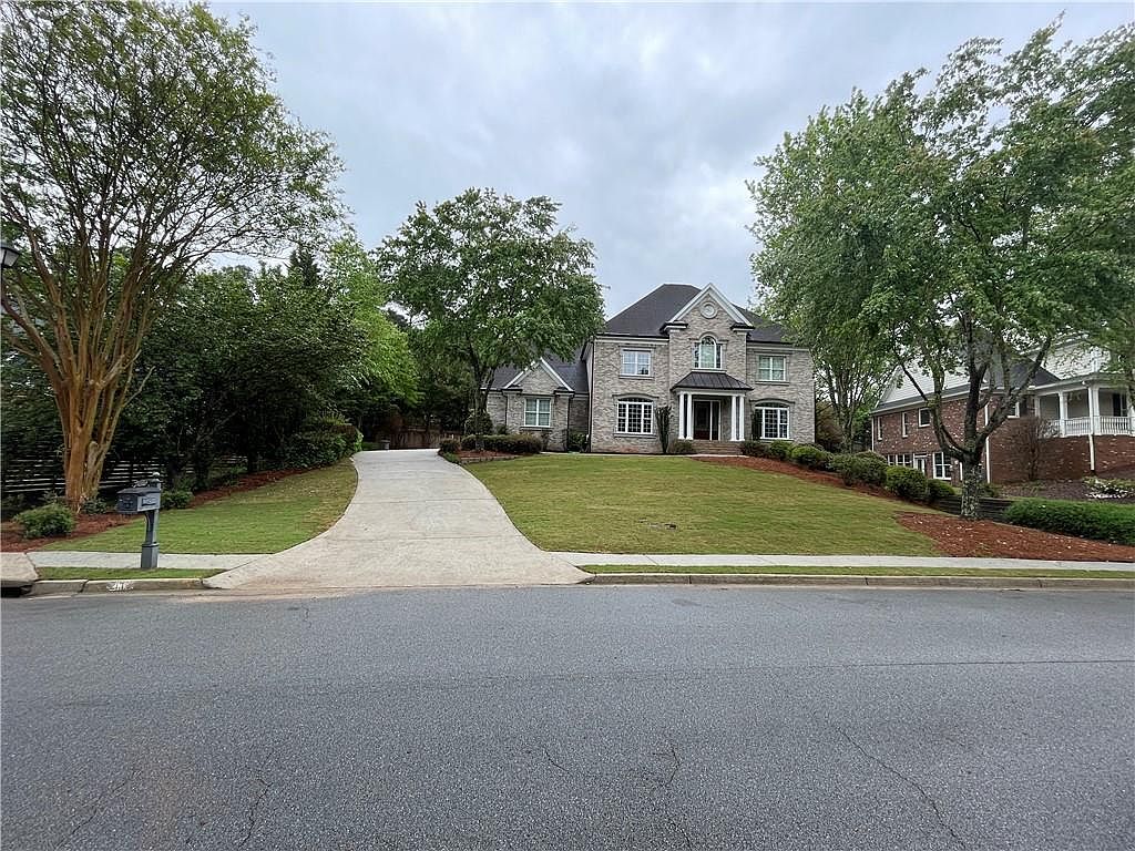 2132 Innsfail Dr, Snellville, GA 30078 MLS 7205662 Zillow