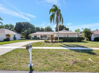 11630 Anhinga Dr, Wellington, FL 33414
