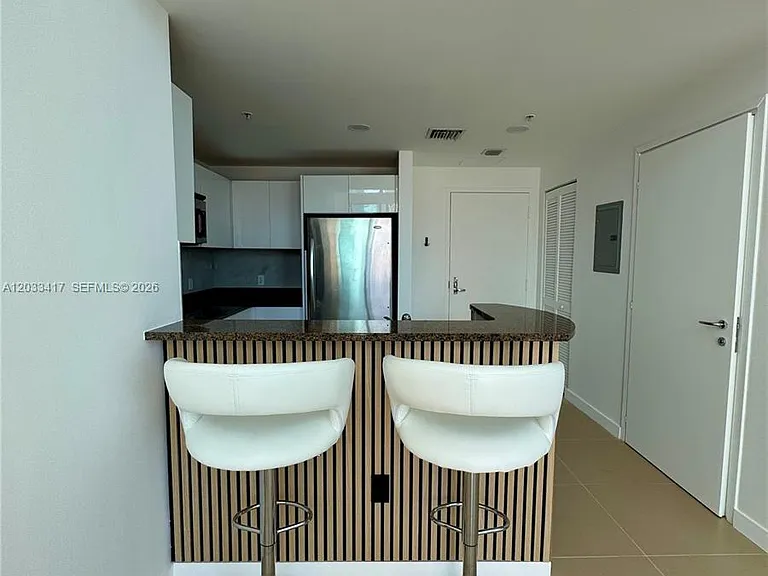 300 S Biscayne Blvd #L-1218 — Photo 7