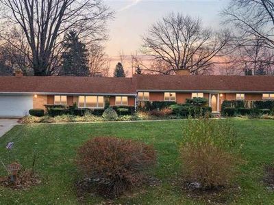 36154 Putnam St, Clinton Township, MI, 48035