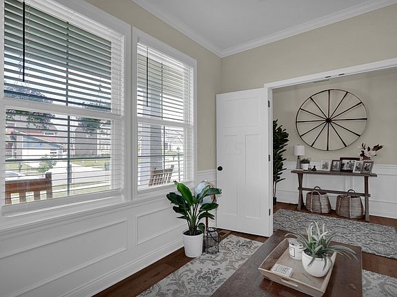 5th image of 1497 Asher Ct