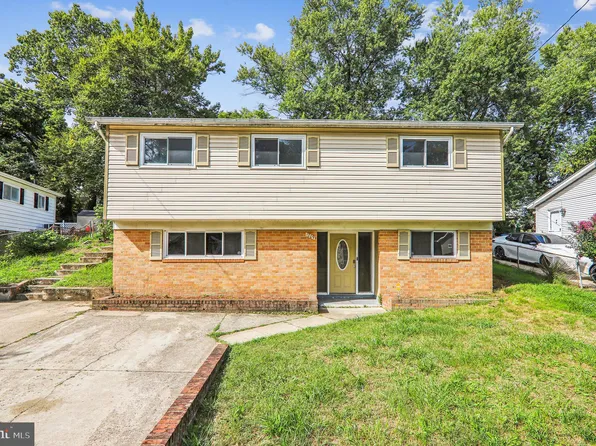 1209 Darlington St, District Heights, MD 20747