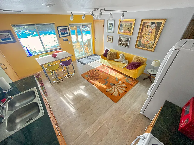 2201 Salal Dr — Photo 1