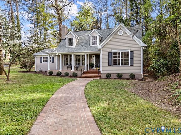 2nd image of 16 College Rd