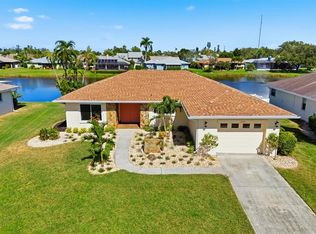 8711 51st Ave W, Bradenton, FL 34210