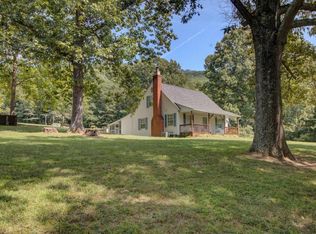 2638 Narrow Passage Rd, Buchanan, VA 24066