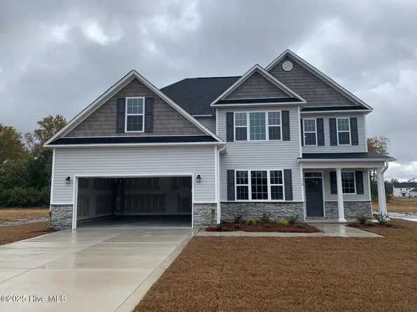 118 Sloth Lane, Jacksonville, NC 28546