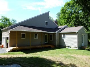 401 Rockrimmon St, Belchertown, MA 01007