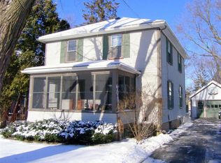 453 Cleveland Ave, Batavia, IL 60510