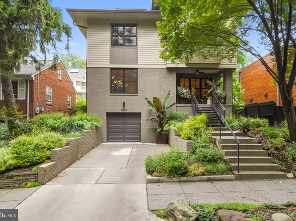5407 Hawthorne Pl NW, Washington, DC 20016