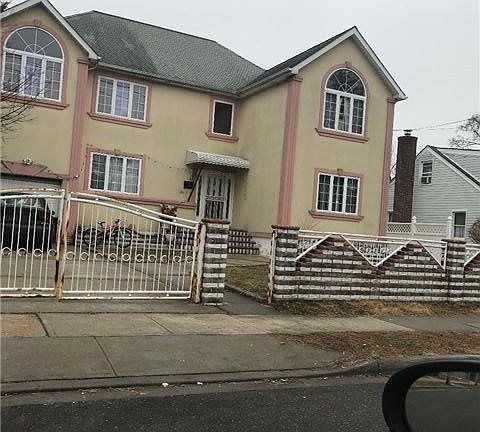 2nd image of 243 Arcadia Ave