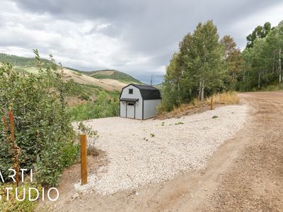 6621 N Middle Fork Dr, Huntsville, UT, 84317