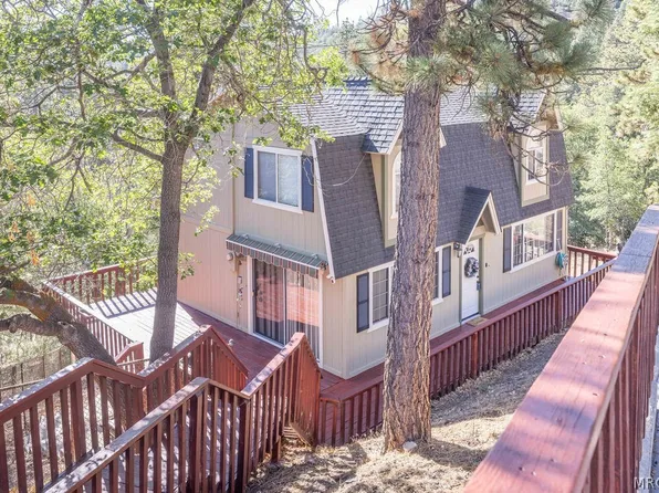 1234 Bruin Trl, Fawnskin, CA 92333
