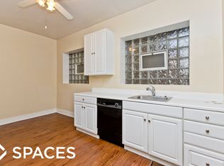 531 W Briar Pl APT 1F, Chicago, IL 60657