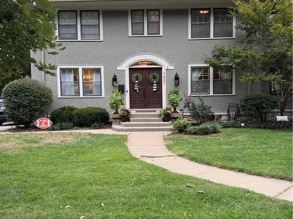 7321 Belleview Ave, Kansas City, MO 64114