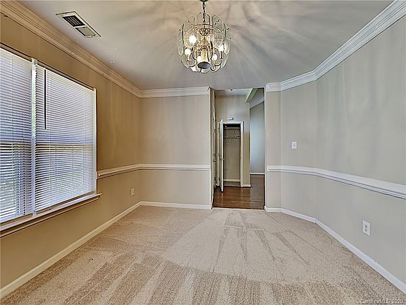 3rd image of 6417 Spanish Moss Ln