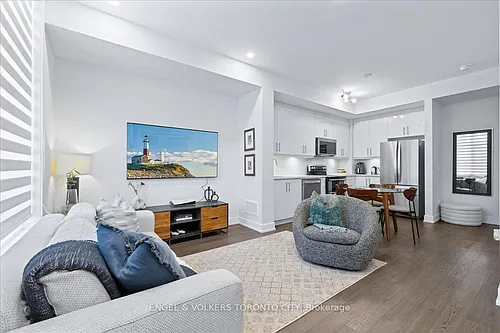 9560 Islington Ave #110 Photo 1