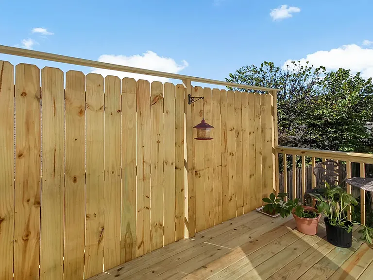 7913 Eldin Way — Photo 4