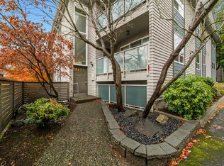 2005 13th Ave W APT 303, Seattle, WA 98119