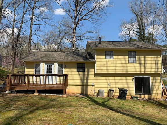 3rd image of 848 Sangria Ct